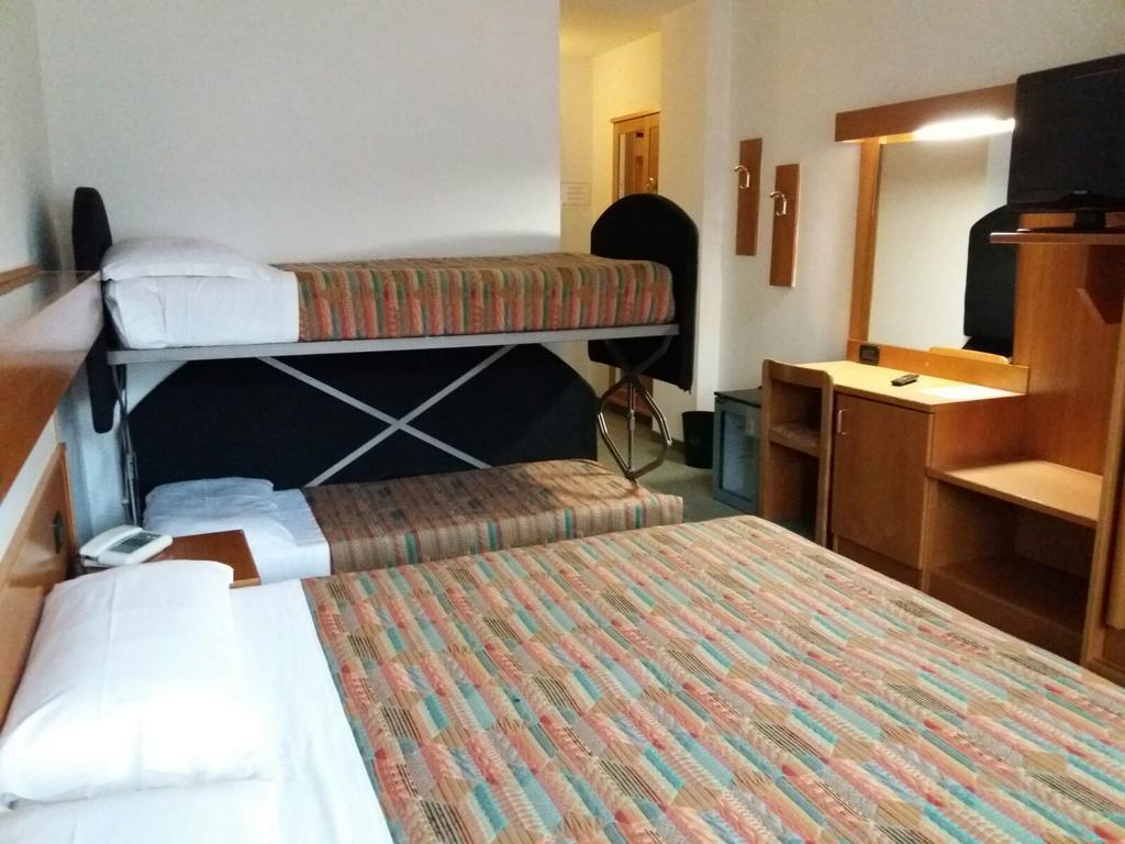Liberty Hotel Malè エクステリア 写真